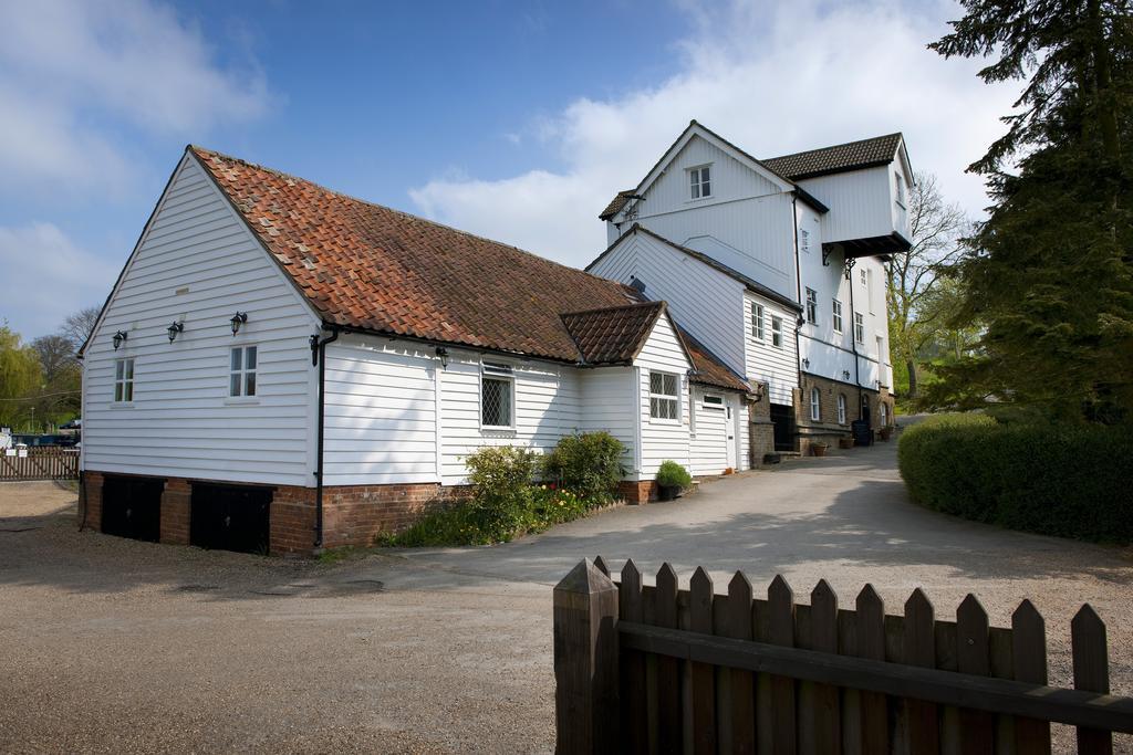 Little Hallingbury Mill Exterior foto