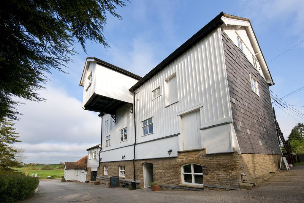Little Hallingbury Mill Exterior foto