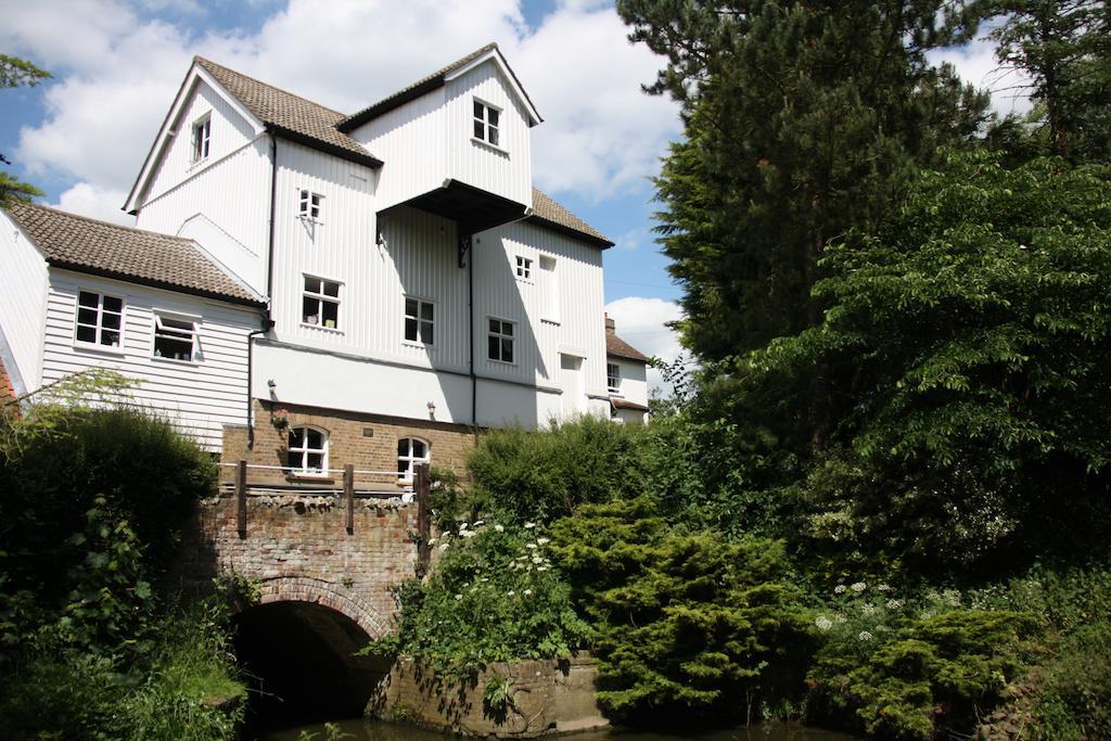 Little Hallingbury Mill Exterior foto